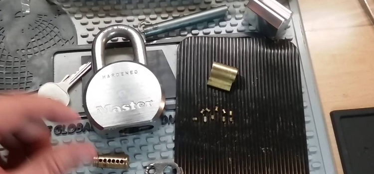 Rekey Master Lock in Santa Ana